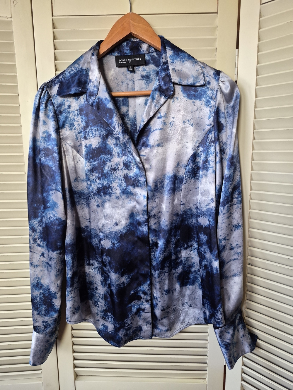 Jones New York Blue Blouse Size 6